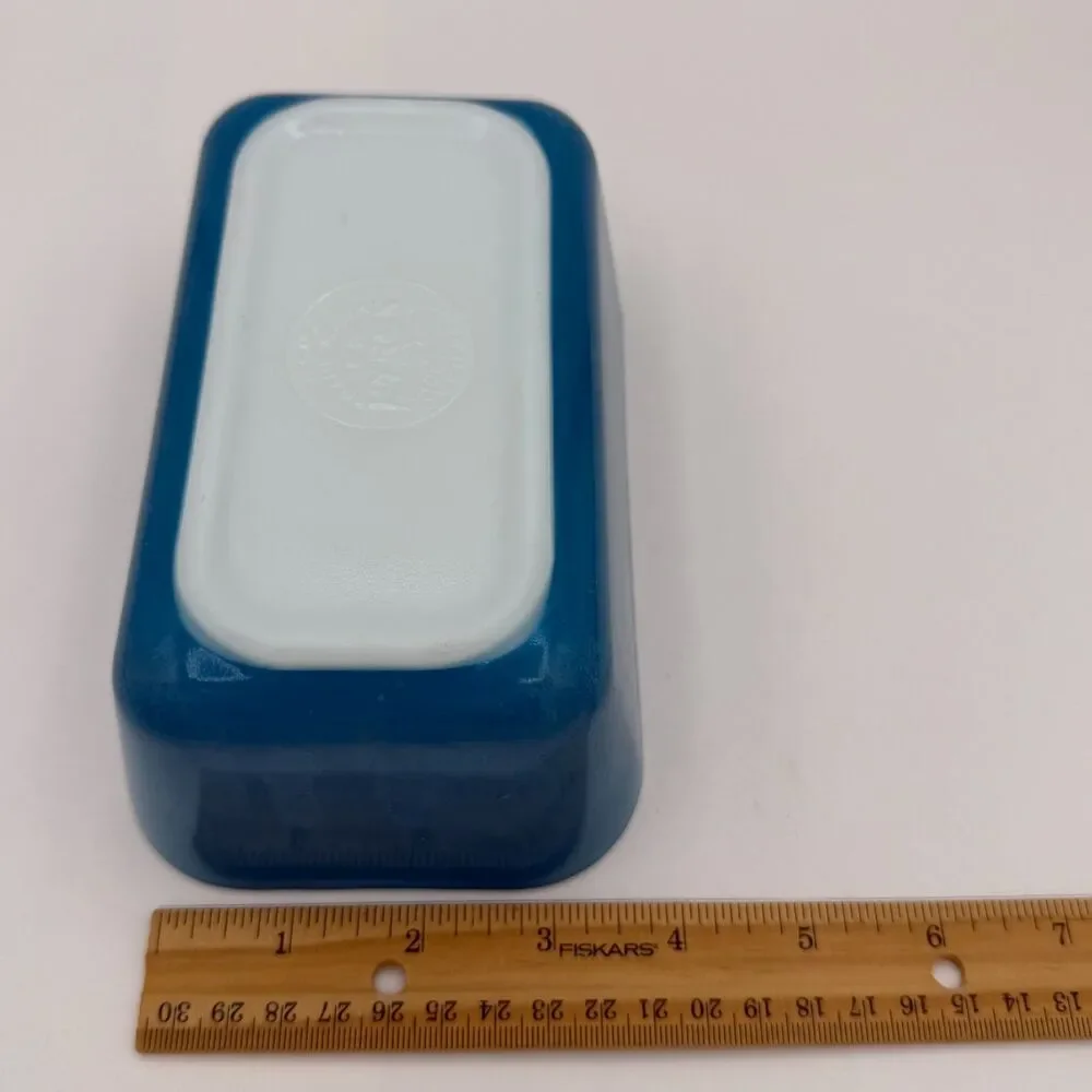 Vintage Pyrex 502 Refrigerator Dish ~ Turquoise Blue 1½ Qt Mid Century